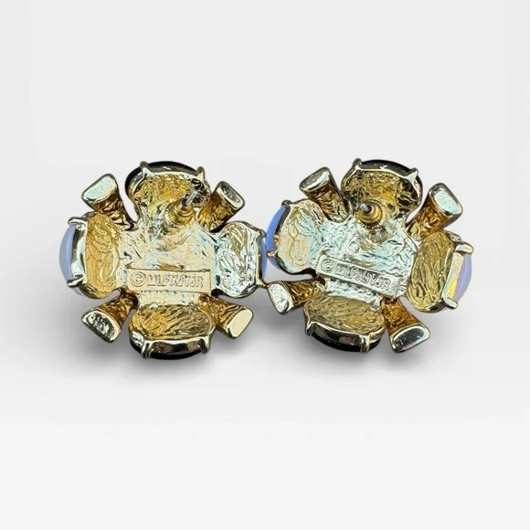 VINTAGE Onyx and Faux Mabe Pearl Cabochon Earrings - Picture 8 of 12